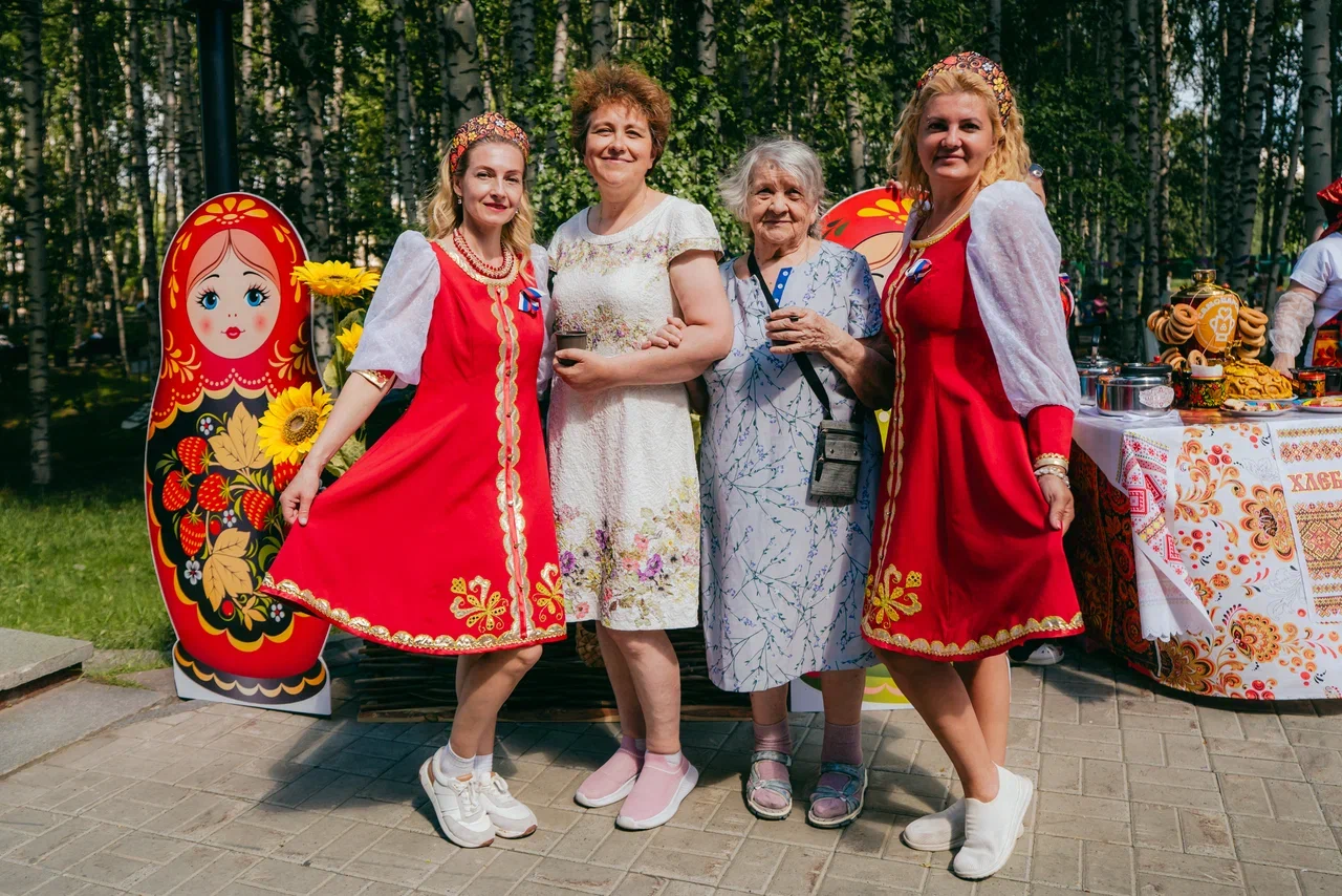 «Самоварово» – уличный фестиваль Ханты-Мансийского гостеприимства