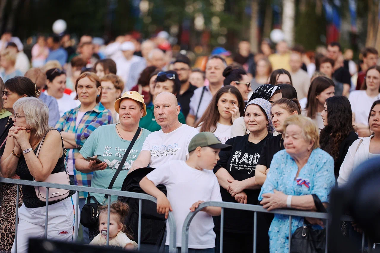 Концерты КДЦ «Октябрь» в День России и День города Ханты-Мансийска